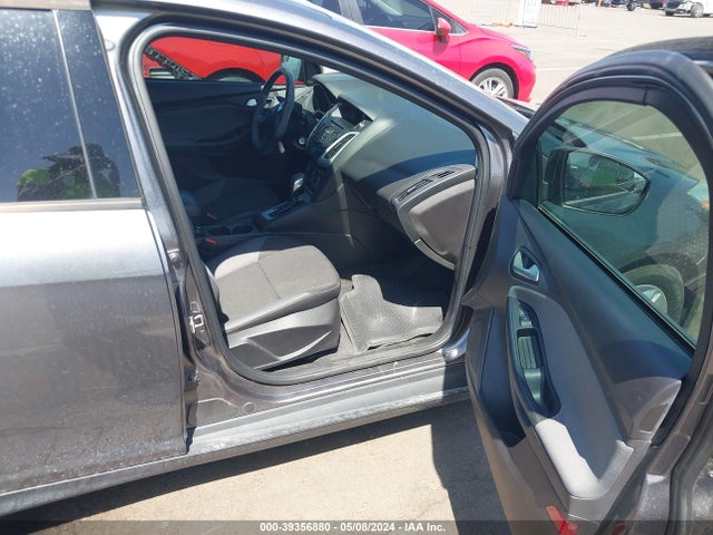 Ford FOCUS SE 2014 1FADP3K26EL138781 Image 5