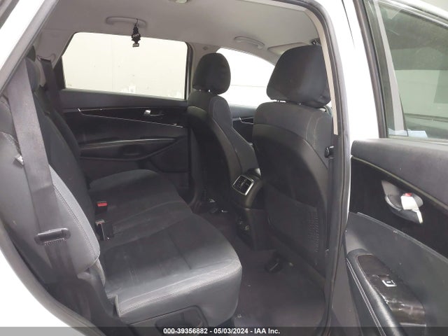 KIA Sorento 3.3l Lx 2016 5XYPGDA52GG141569 Image 8