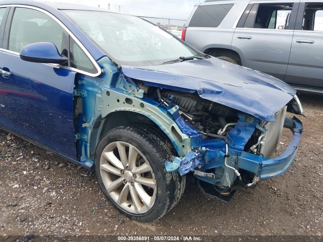 1G4PP5SK1E4104322 Buick Verano