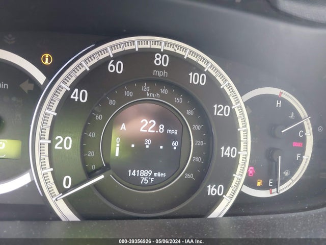 Honda Accord Touring 2016 1HGCR3F92GA009301 Image 15