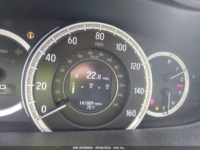 Honda Accord Touring 2016 1HGCR3F92GA009301 Image 7