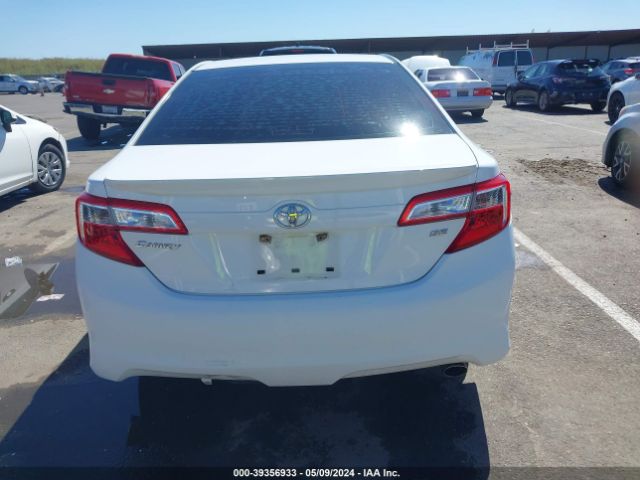 4T1BF1FK2EU317117 Toyota CAMRY SE