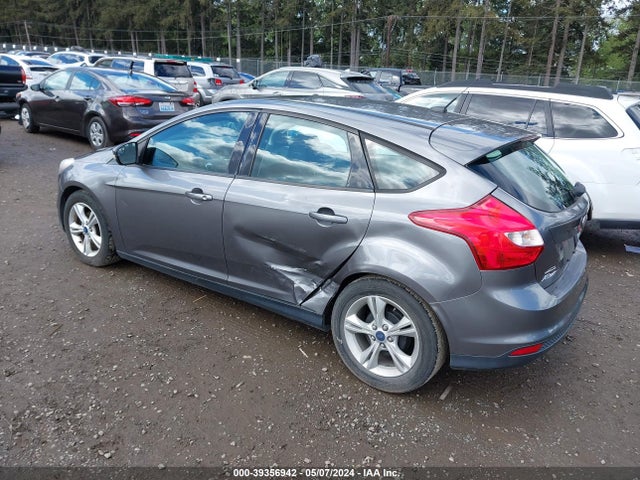 Ford FOCUS SE 2014 1FADP3K29EL211688 Image 3
