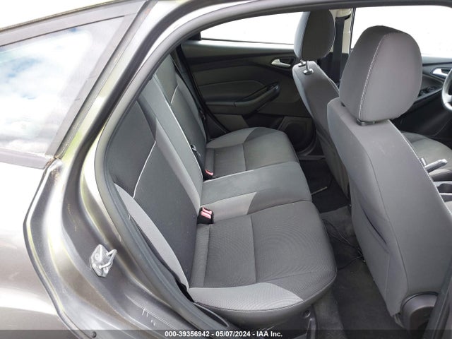Ford FOCUS SE 2014 1FADP3K29EL211688 Image 8