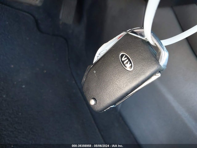 KIA Forte Lxs 2019 3KPF24AD5KE065689 Image 11
