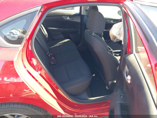 KIA Forte Lxs 2019 3KPF24AD5KE065689 Image 8