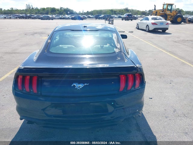 Ford Mustang Ecoboost Premium Fastback 2020 1FA6P8TH6L5113860 Image 16