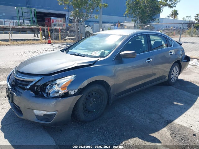 Nissan Altima 2.5 S 2015 1N4AL3AP5FC189508 Image 2