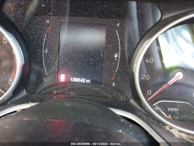 3C4NJCBB7KT856209 Jeep Compass Latitude Fwd
