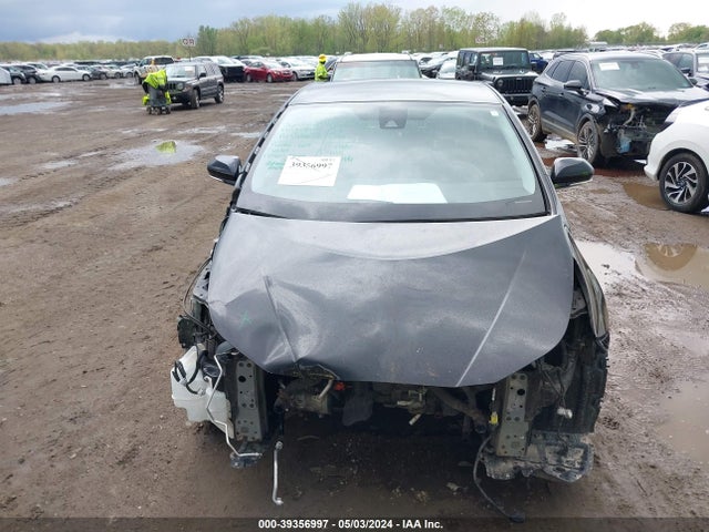 Toyota Prius Two 2017 JTDKBRFU9H3056823 Image 12