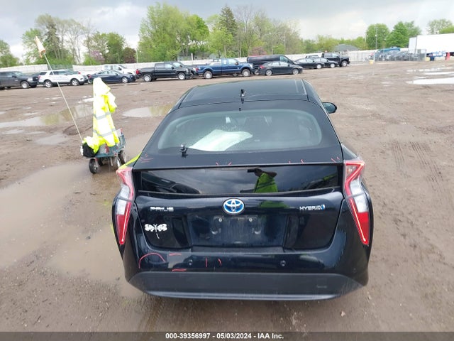 Toyota Prius Two 2017 JTDKBRFU9H3056823 Image 16