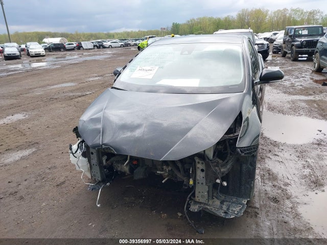 Toyota Prius Two 2017 JTDKBRFU9H3056823 Image 6