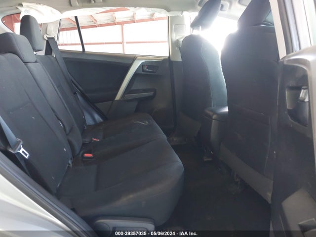Toyota RAV4 LE 2017 2T3ZFREV2HW358903 Image 8