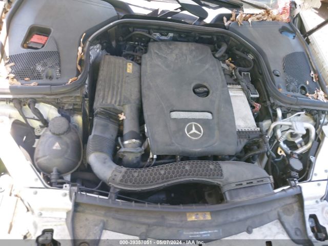 WDDZF4KB0HA068659 Mercedes-Benz E 300 4matic