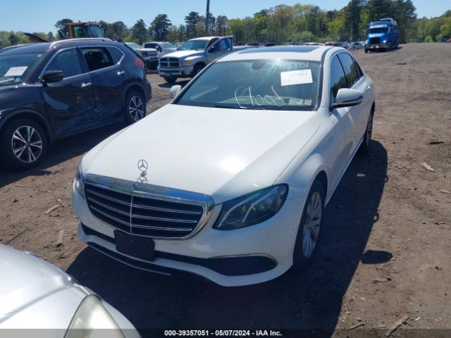 WDDZF4KB0HA068659 Mercedes-Benz E 300 4matic