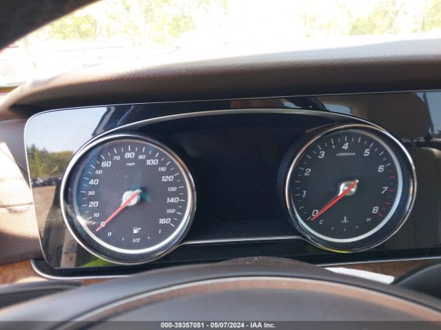 WDDZF4KB0HA068659 Mercedes-Benz E 300 4matic