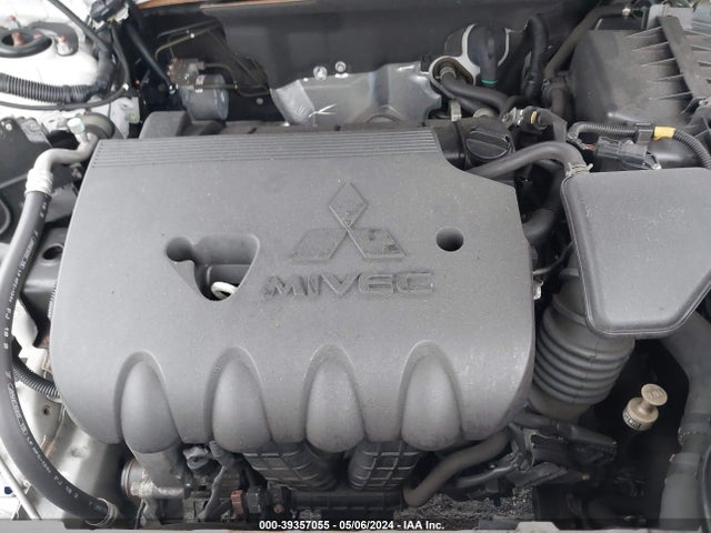 Mitsubishi Outlander Se 2017 JA4AZ3A34HZ020306 Image 10