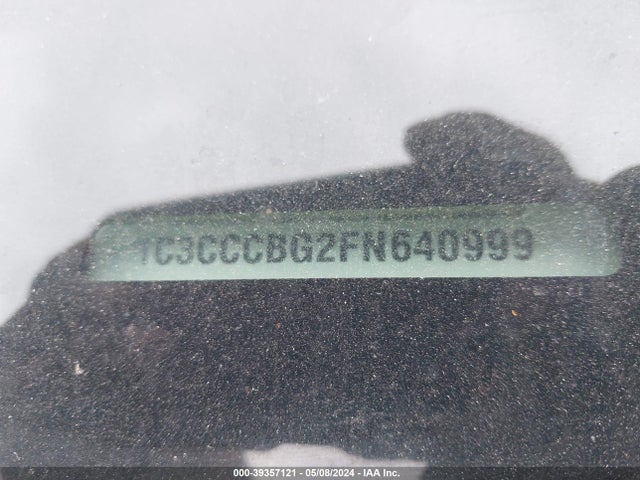 1C3CCCBG2FN640999 Chrysler 200 S