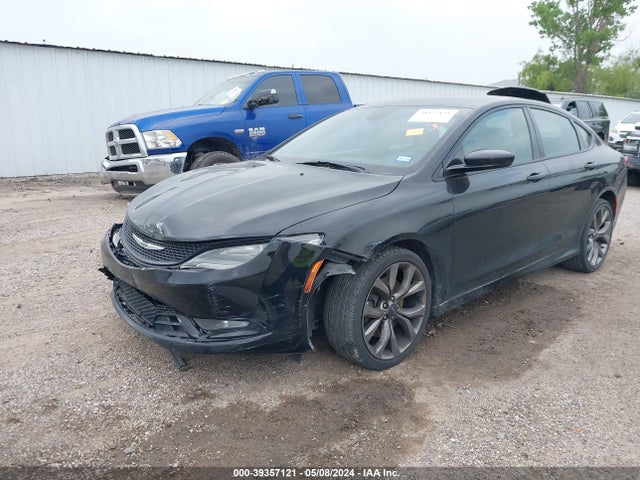 1C3CCCBG2FN640999 Chrysler 200 S