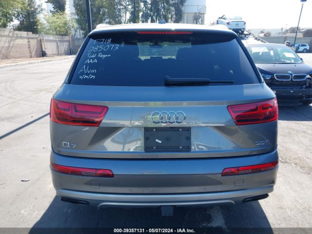 WA1VAAF78HD048468 Audi Q7 3.0t Premium