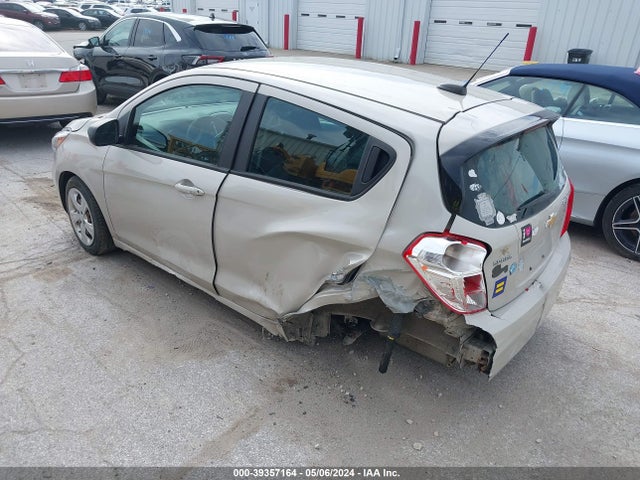 Chevrolet Spark Ls Cvt 2019 KL8CB6SA7KC703167 Image 3