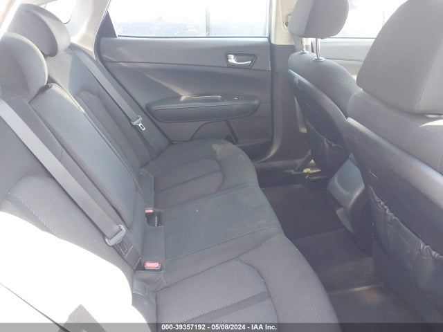 KIA Optima Lx 2018 5XXGT4L35JG229261 Image 8