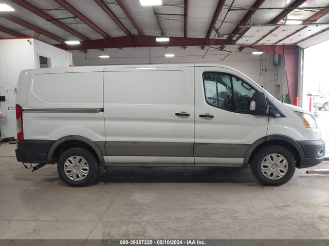 Ford Transit-250 2022 1FTBR1YG0NKA12683 Image 13