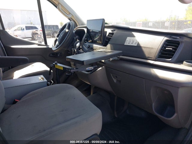Ford Transit-250 2022 1FTBR1YG0NKA12683 Image 5