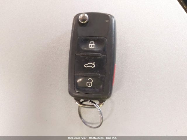 3VWLA7AJ8FM233220 Volkswagen Jetta 2.0l Tdi Se