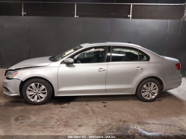 3VWLA7AJ8FM233220 Volkswagen Jetta 2.0l Tdi Se