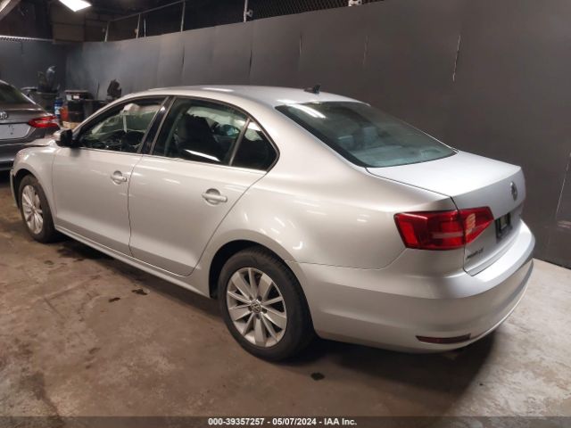 3VWLA7AJ8FM233220 Volkswagen Jetta 2.0l Tdi Se