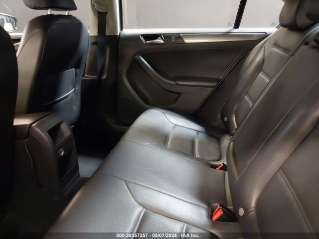 3VWLA7AJ8FM233220 Volkswagen Jetta 2.0l Tdi Se