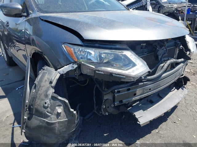 Nissan ROGUE S 2017 KNMAT2MT0HP525896 Image 19