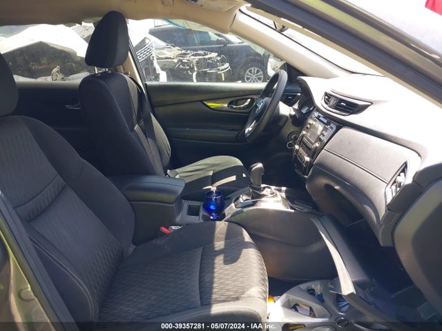 Nissan ROGUE S 2017 KNMAT2MT0HP525896 Image 5