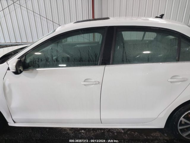 3VWDB7AJ4HM246759 Volkswagen Jetta 1.4t Se