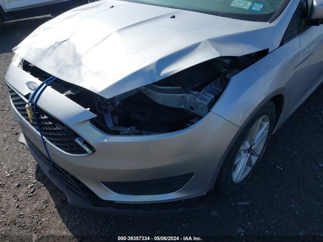 Ford FOCUS SE 2016 1FADP3K26GL345237 Image 11