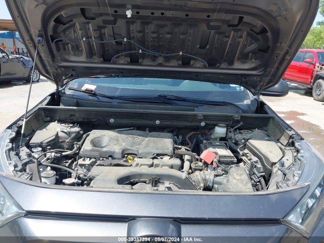 Toyota RAV4 LE 2019 JTMH1RFV6KJ006342 Image 10