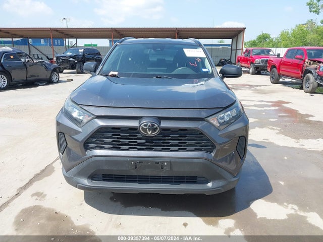 Toyota RAV4 LE 2019 JTMH1RFV6KJ006342 Image 12