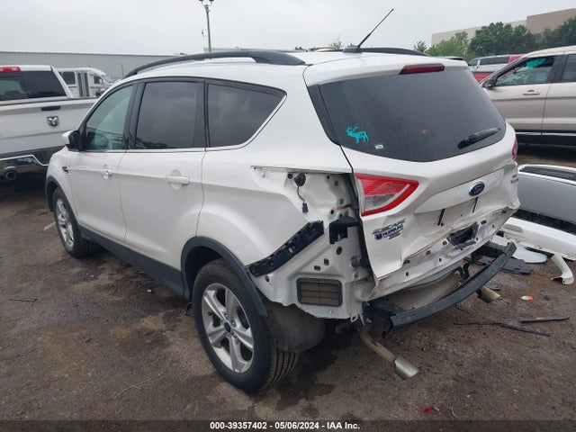 Ford ESCAPE SE 2015 1FMCU9G9XFUC82235 Image 3