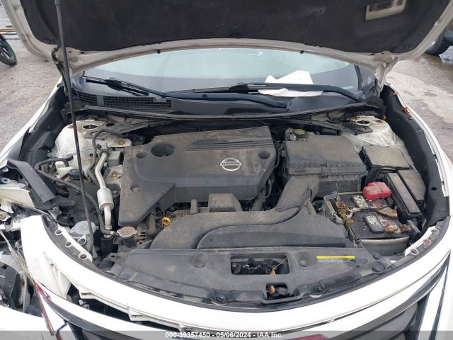 Nissan Altima 2.5 S 2015 1N4AL3AP0FC177749 Image 10