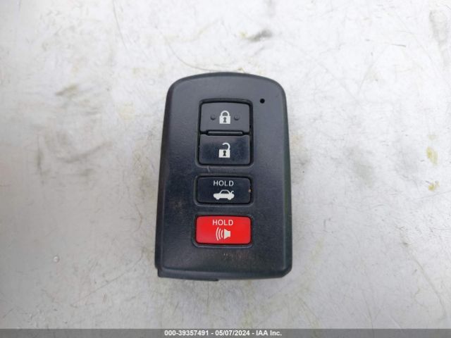 2T1BURHE8JC083055 Toyota Corolla L/le/se/xle/xse