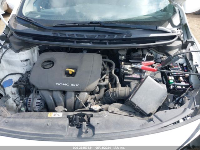 3KPFK4A79HE014053 KIA FORTE LX