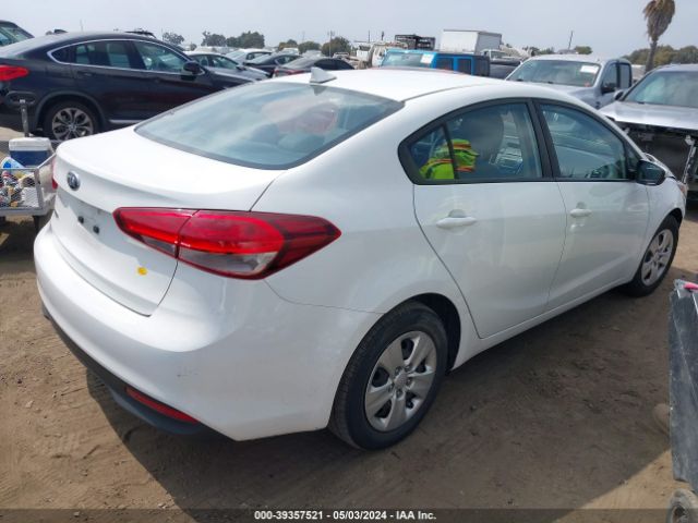 3KPFK4A79HE014053 KIA FORTE LX