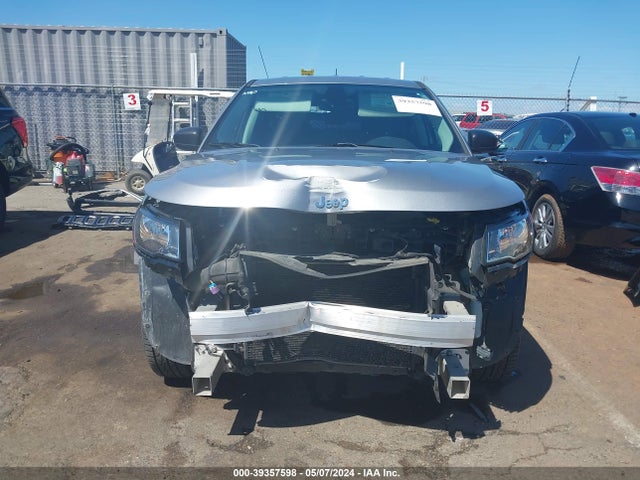 3C4NJCAB7JT145058 Jeep Compass Sport Fwd