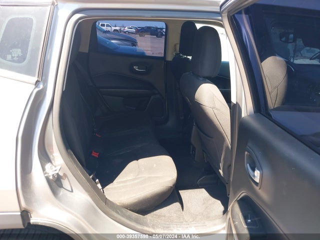 3C4NJCAB7JT145058 Jeep Compass Sport Fwd