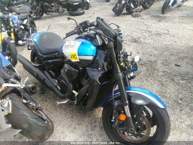 2022 SUZUKI VZR1800 JS1VY53AXN7100132