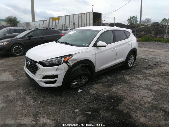 Hyundai TUCSON SE 2019 KM8J2CA4XKU072686 Image 2