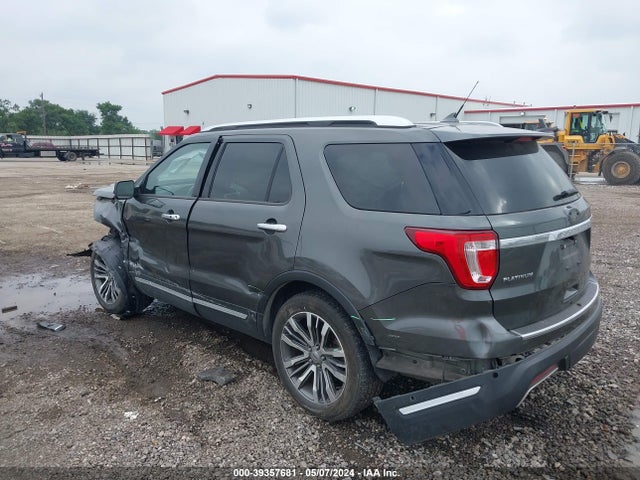 Ford Explorer Platinum 2018 1FM5K8HT5JGB27702 Image 3