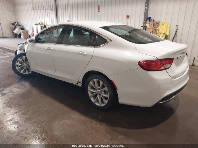 Chrysler 200 C 2015 1C3CCCCB2FN746324 Image 3