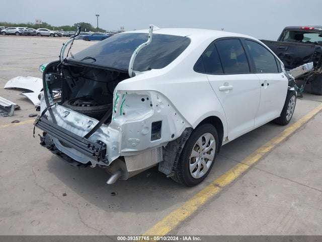 Toyota COROLLA LE 2021 JTDEPMAE2MJ117856 Image 4